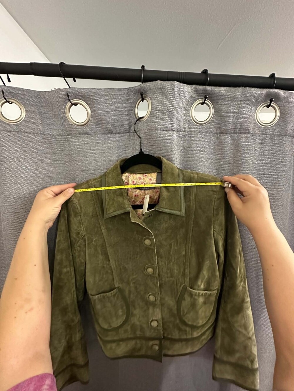 Liz Claiborne Olive Green Suede Jacket with Floral Lining - Picture 3 of 5
